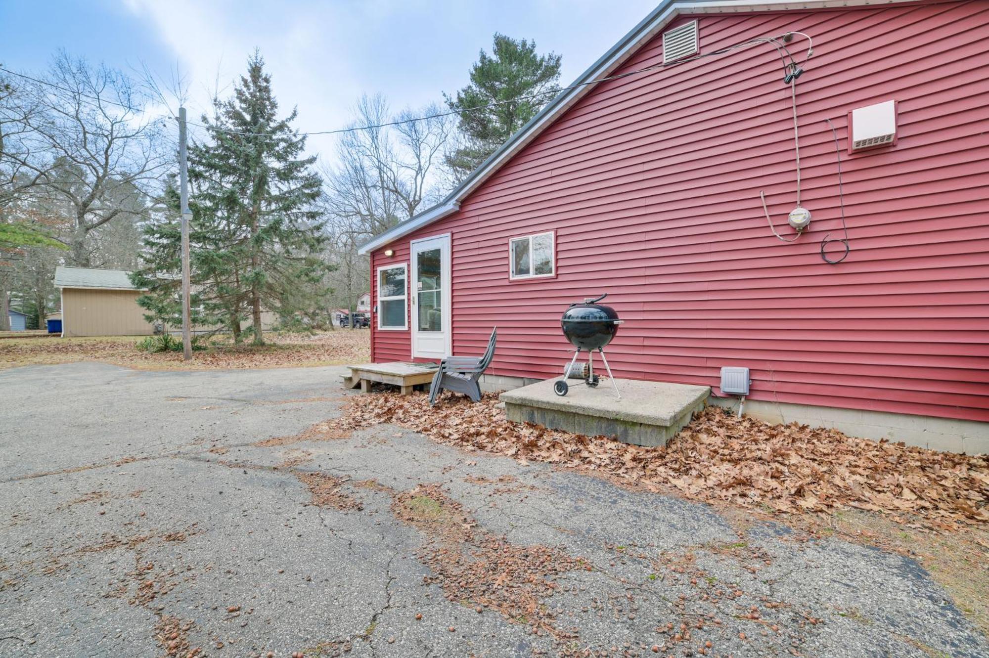Scenic Evans Hideaway Steps To Lake Huron! Oscoda Luaran gambar